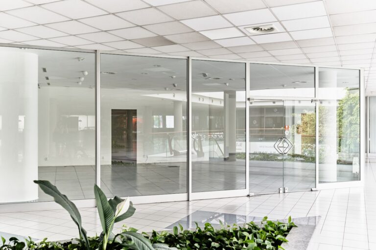 M palác administrativní budova pronájmy